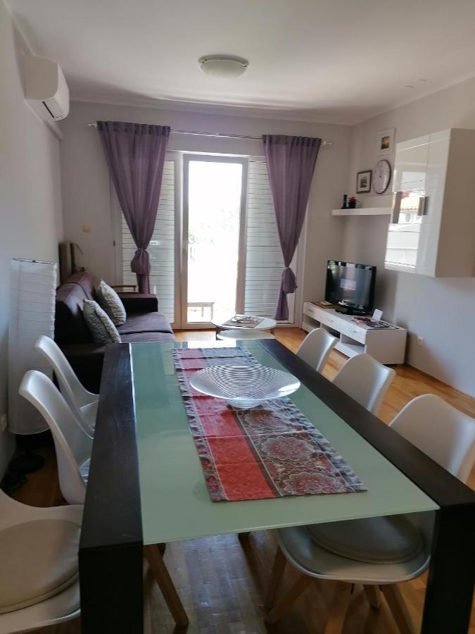 Apartman Laura Galileo Blizu Centra I Plaze マカルスカ エクステリア 写真